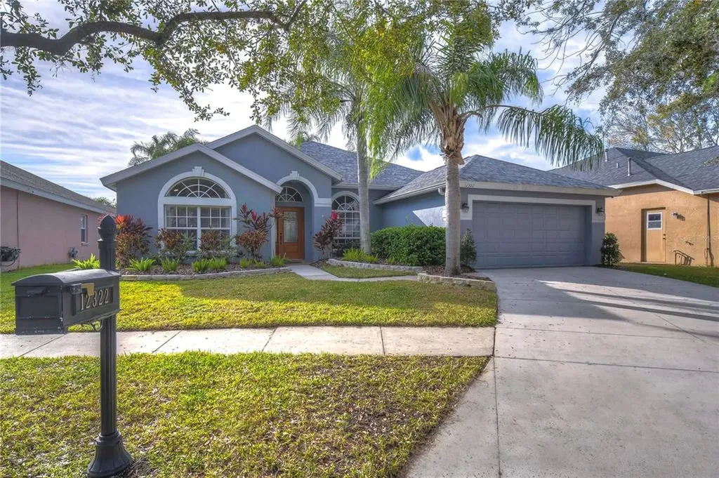 12322 Wycliff Place Tampa FL 33626