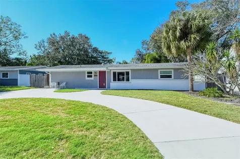 2126 Craft Lane Sarasota FL 34239