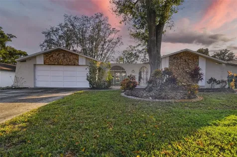 7602 Tall Tree Court Port Richey FL 34668