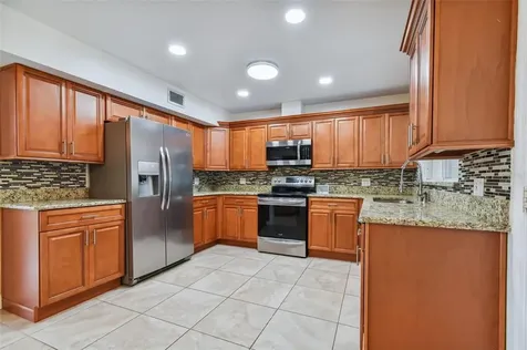 337 W Citrus Street Altamonte Springs FL 32714