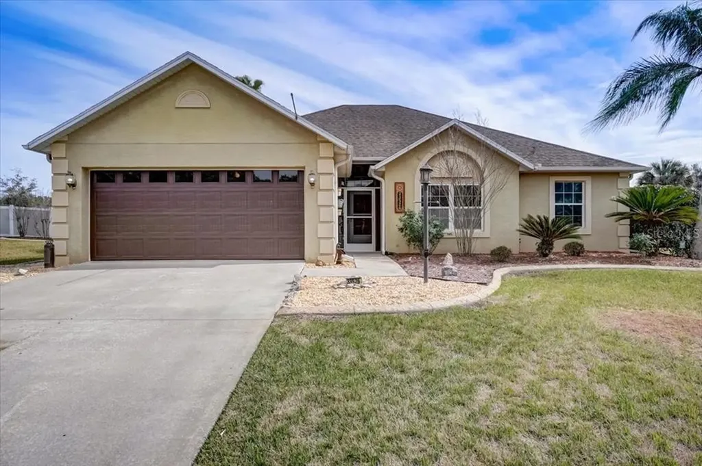 33526 Lake Myrtle Boulevard Leesburg FL 34748