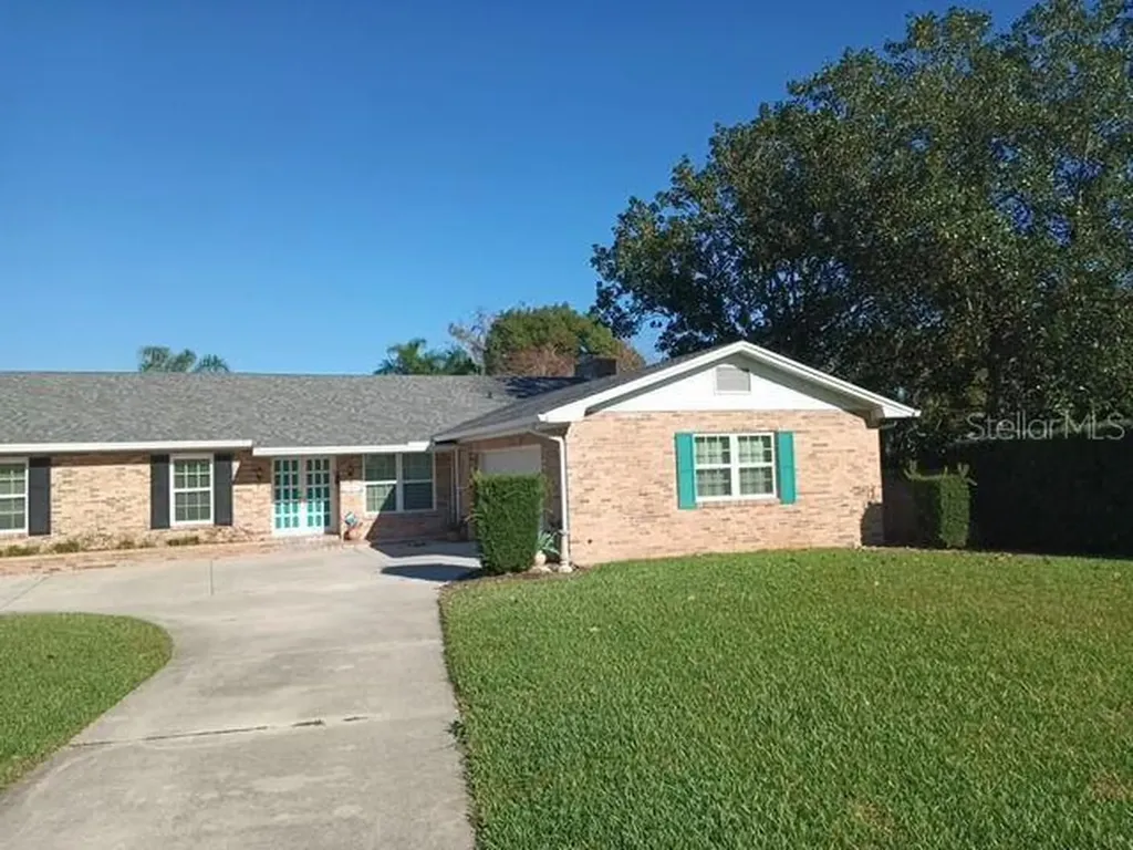 540 S Triplet Lake Drive Casselberry FL 32707