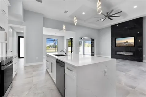 4616 SW 15th Avenue Cape Coral FL 33914