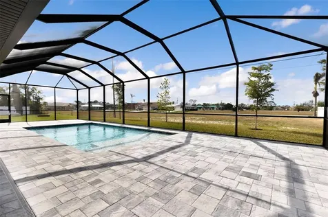 4616 SW 15th Avenue Cape Coral FL 33914