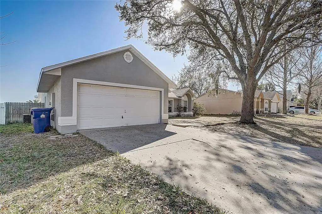 1997 Hedgerow Circle Ocoee FL 34761