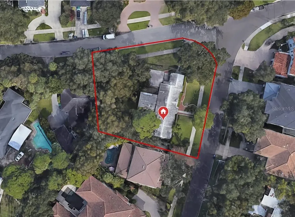 5005 S The Riviera Street Tampa FL 33609
