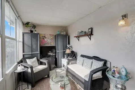 1538 Chateaux De Ville Court Clearwater FL 33764