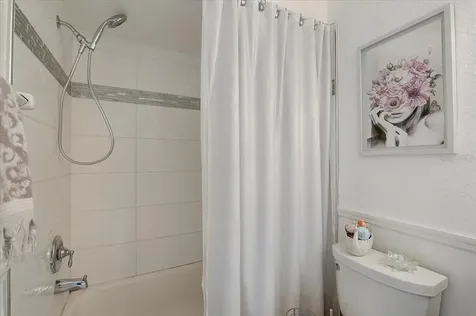 1538 Chateaux De Ville Court Clearwater FL 33764