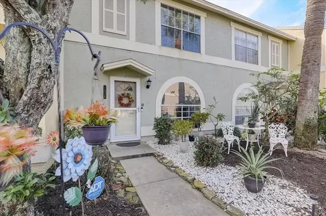 1538 Chateaux De Ville Court Clearwater FL 33764