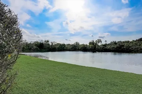 1538 Chateaux De Ville Court Clearwater FL 33764