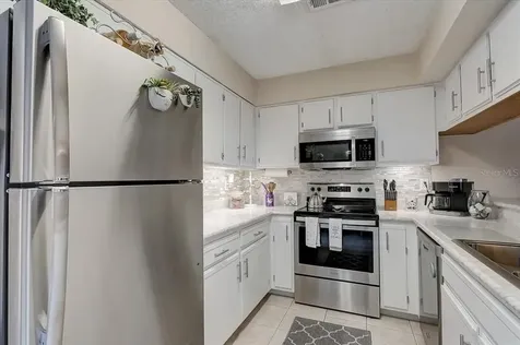 1538 Chateaux De Ville Court Clearwater FL 33764