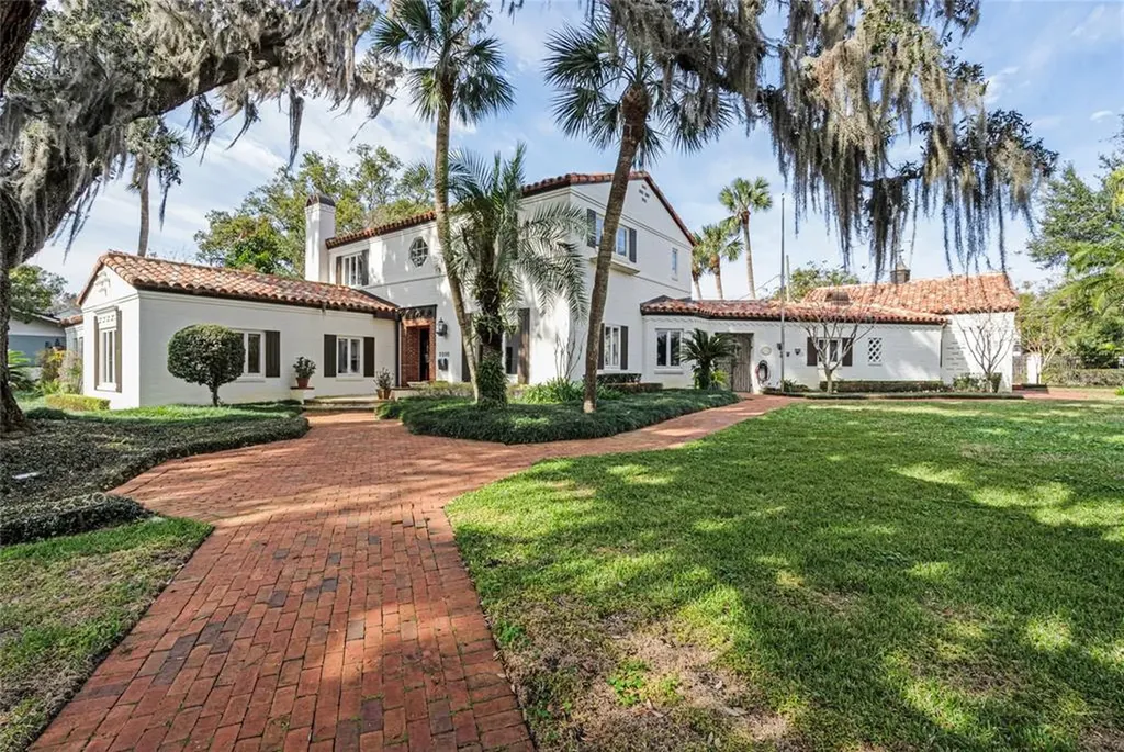 3330 Lake Shore Drive Orlando FL 32803