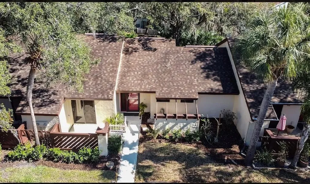 2951 Yucca Court Palm Harbor FL 34684