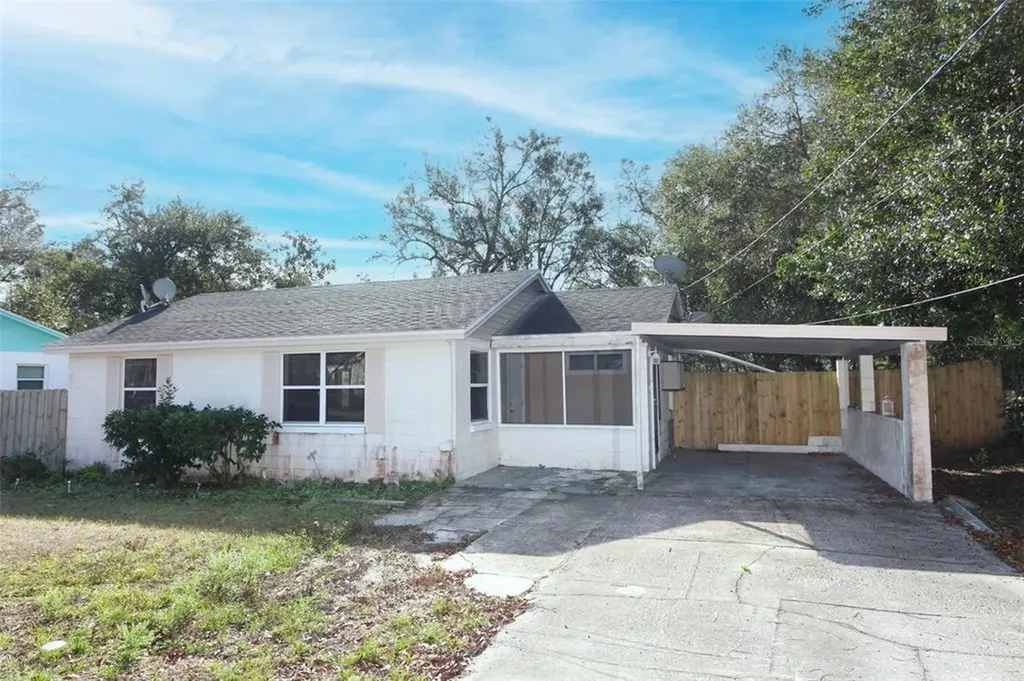147 Deleon Road Debary FL 32713