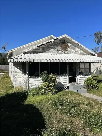 218 4th Street Winter Garden FL 34787