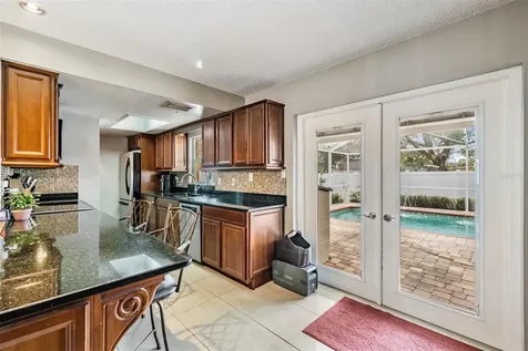 512 N Archer Street Tampa FL 33609