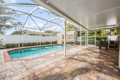 512 N Archer Street Tampa FL 33609