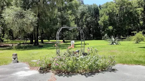 2788 County Road 503 Wildwood FL 34785