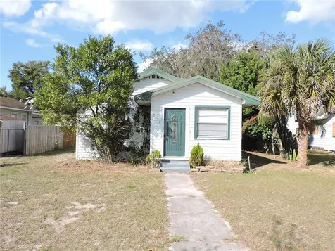 227 E Polk Avenue Lake Wales FL 33853