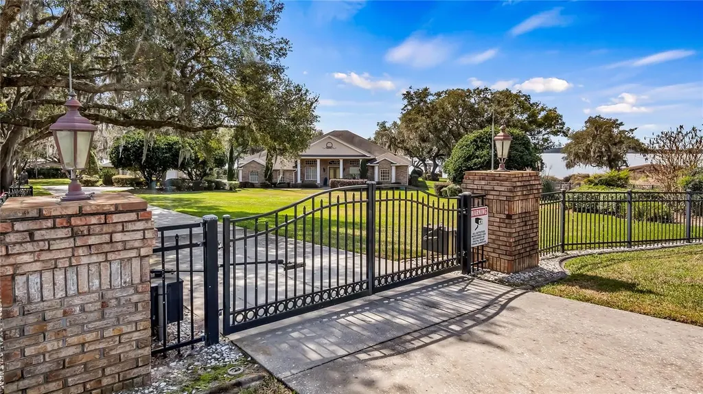 8946 Cherry Lake Road Groveland FL 34736