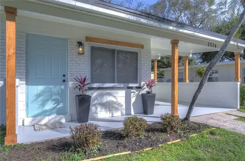 2004 E Broad Street Tampa FL 33610