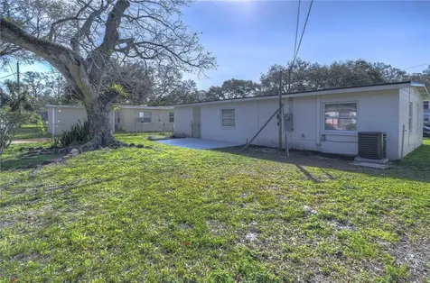 2004 E Broad Street Tampa FL 33610