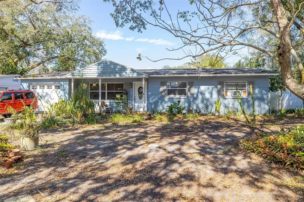 1003 Hardy Drive Tampa FL 33613