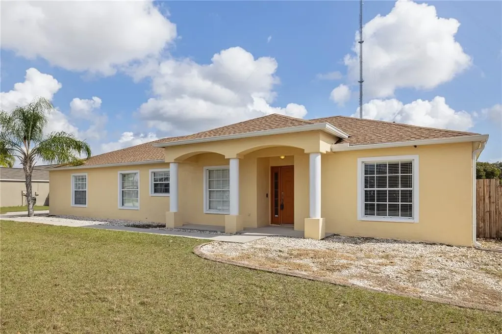 12206 Colonial Estates Lane Riverview FL 33579