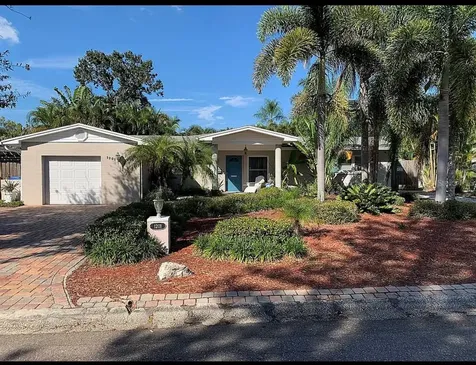 1201 75th Avenue N St Petersburg FL 33702