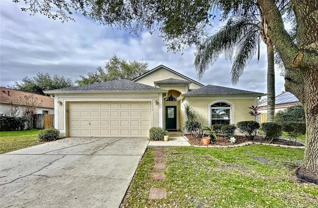 24353 Rolling View Court Lutz FL 33559