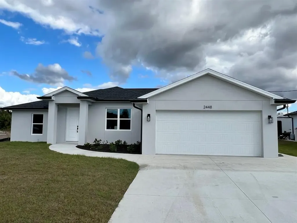 2448 Clovelon Street North Port FL 34291
