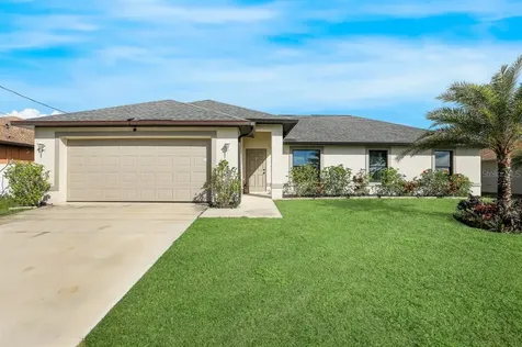 2219 NE 5th Terrace Cape Coral FL 33909