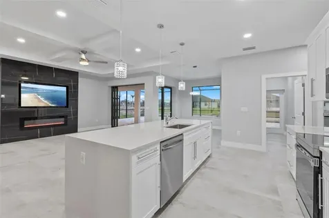 1911 SW 8th Court Cape Coral FL 33991