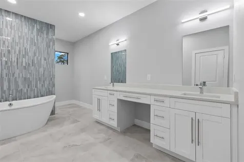 1911 SW 8th Court Cape Coral FL 33991
