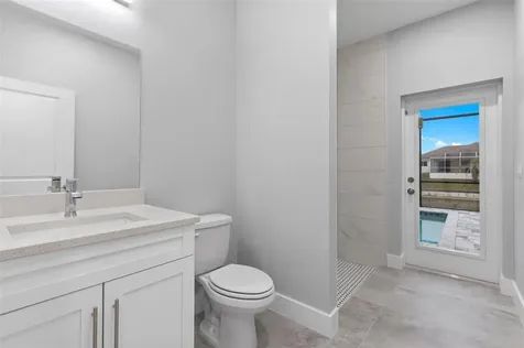 1911 SW 8th Court Cape Coral FL 33991