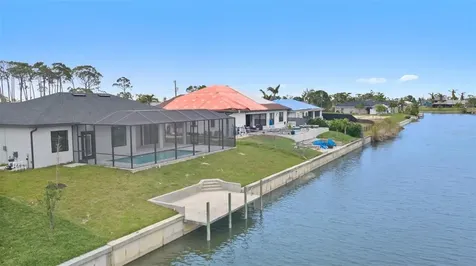 1911 SW 8th Court Cape Coral FL 33991