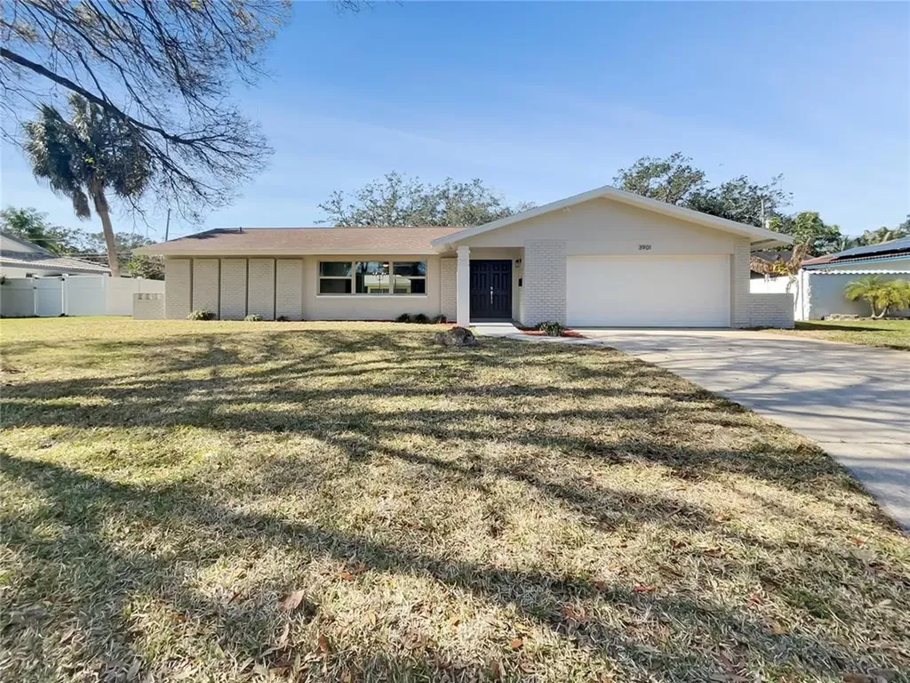 3901 40th Street S St Petersburg FL 33711