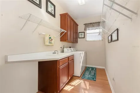 1643 Morgans Mill Circle Orlando FL 32825