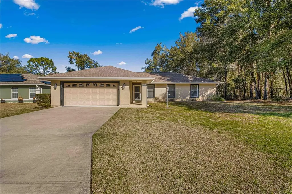 8935 SE 159th Place Summerfield FL 34491