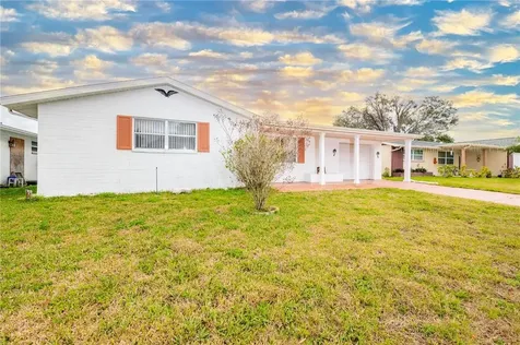 8950 Ledgestone Lane Port Richey FL 34668