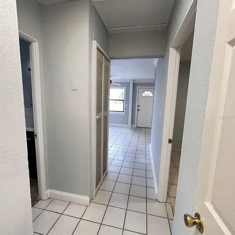 9261 54th Way N Pinellas Park FL 33782