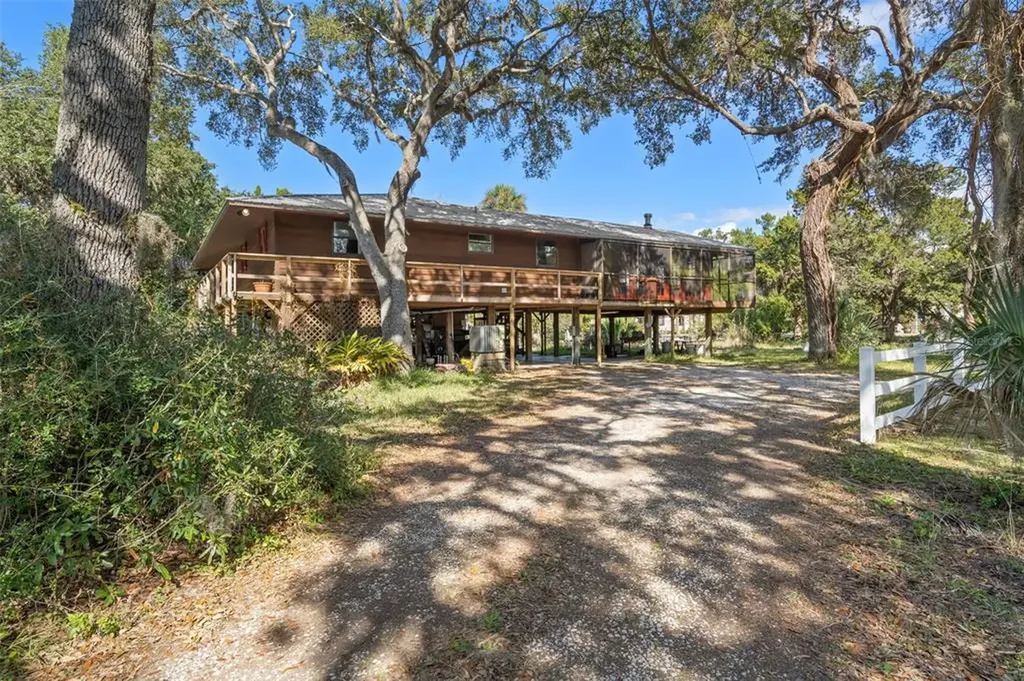 7038 Porpoise Street Weeki Wachee FL 34607