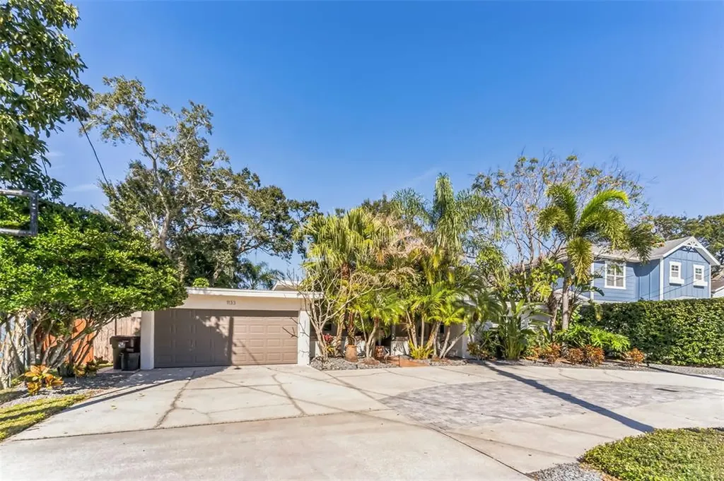 1133 Arthur Street Orlando FL 32804