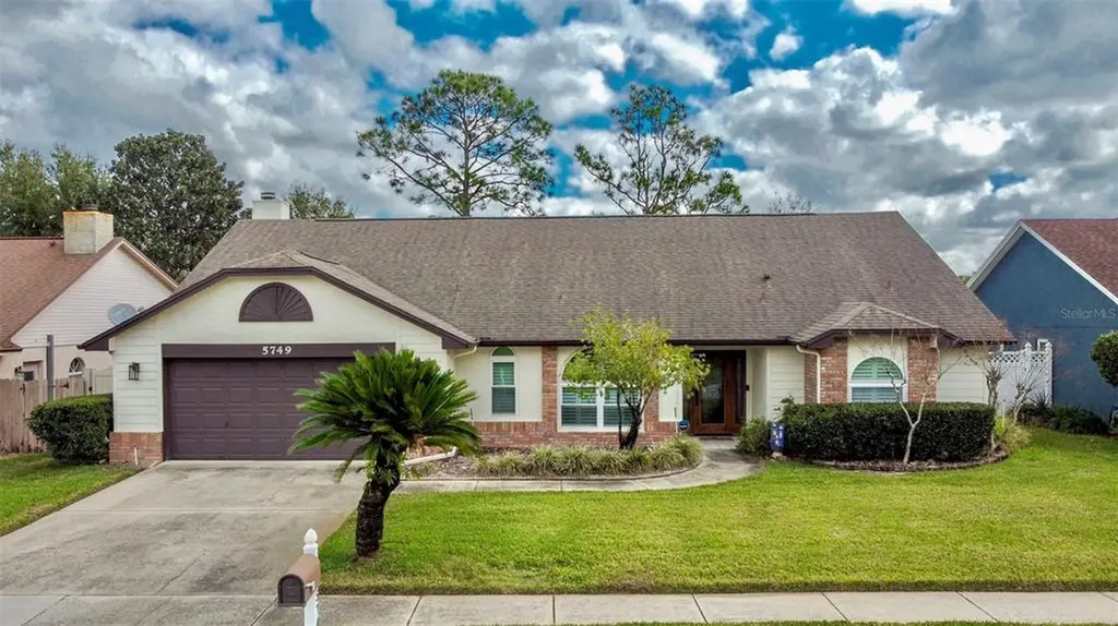 5749 Goldenwood Drive Orlando FL 32817