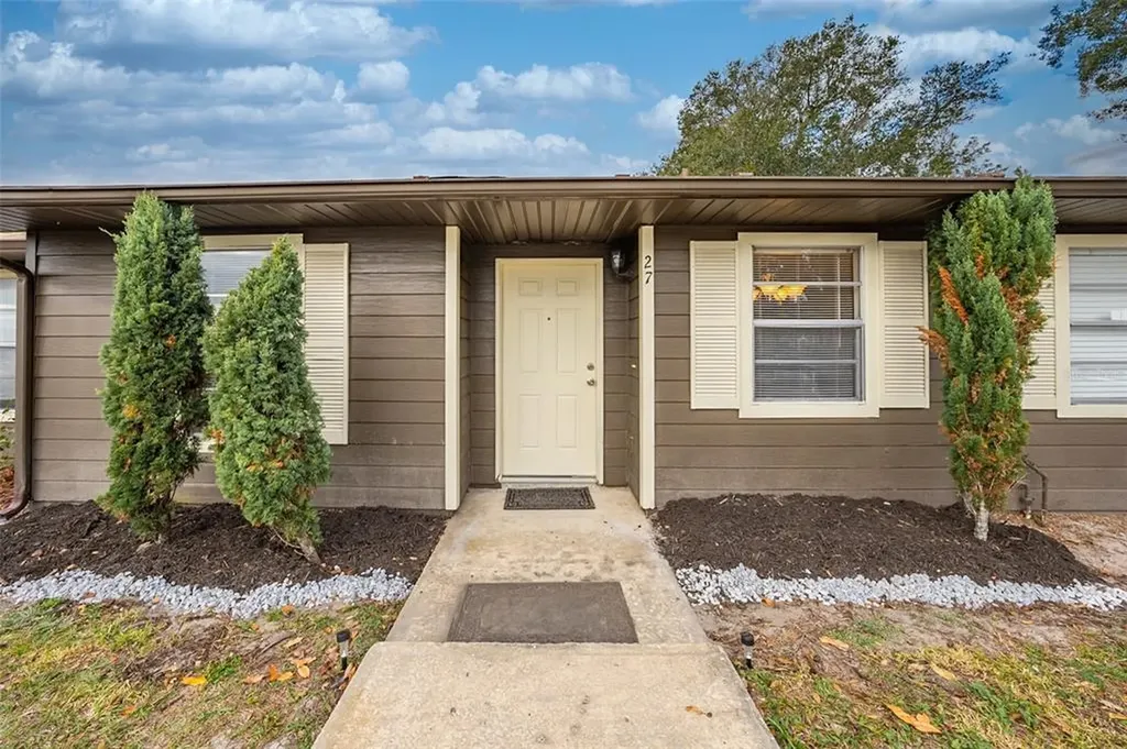 27 Sandalwood Court Oviedo FL 32765