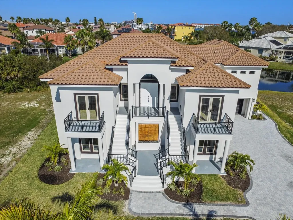 1329 Jumana Loop Apollo Beach FL 33572