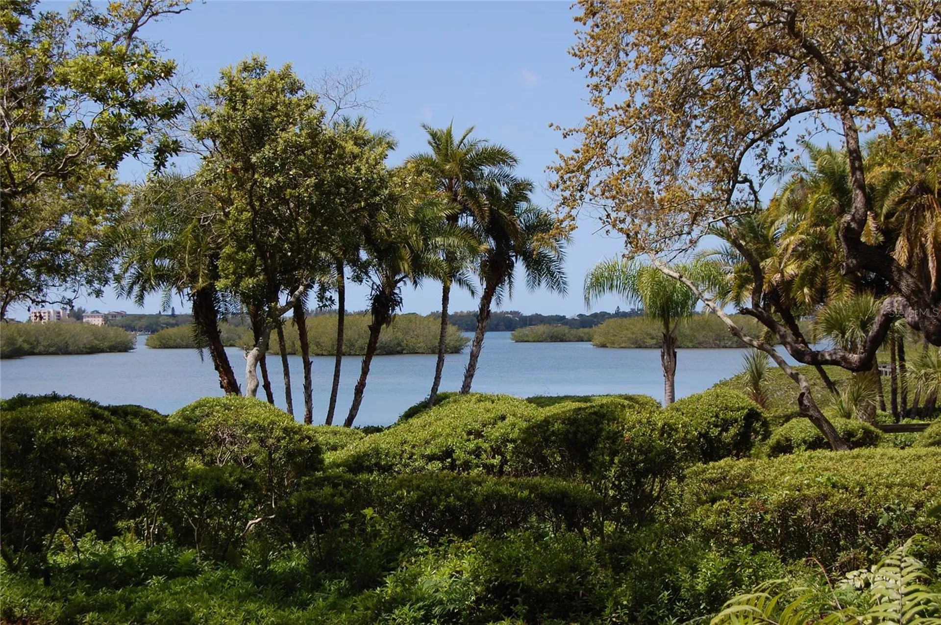1637 Brookhouse Court Sarasota FL 34231