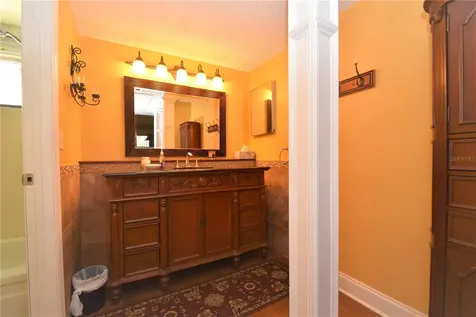 1637 Brookhouse Court Sarasota FL 34231