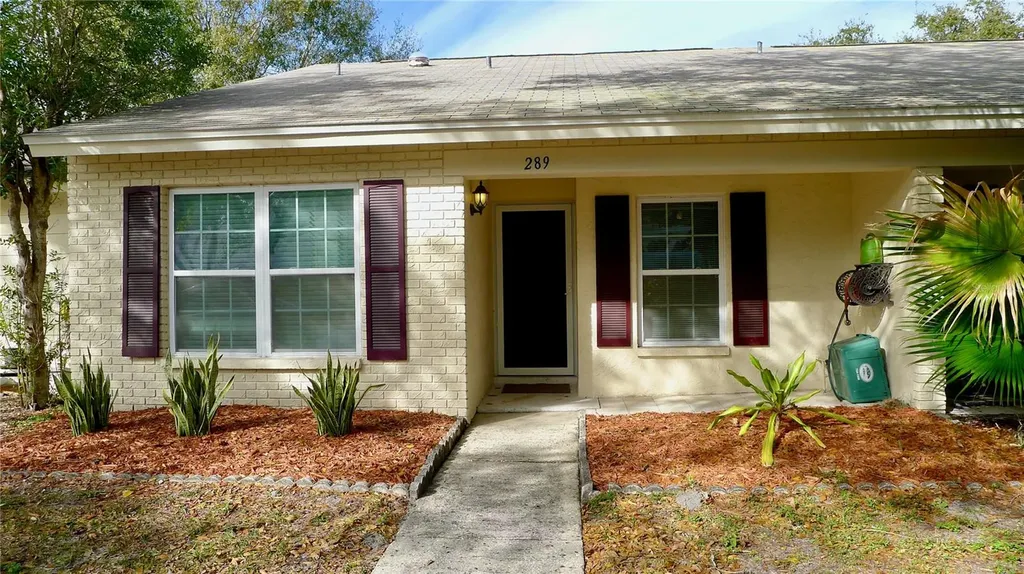 289 Kent Place Safety Harbor FL 34695