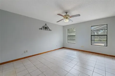 53 Park Lane Debary FL 32713